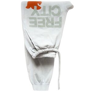 FreeCity Sunfades Pocket Sweatpant-chalk